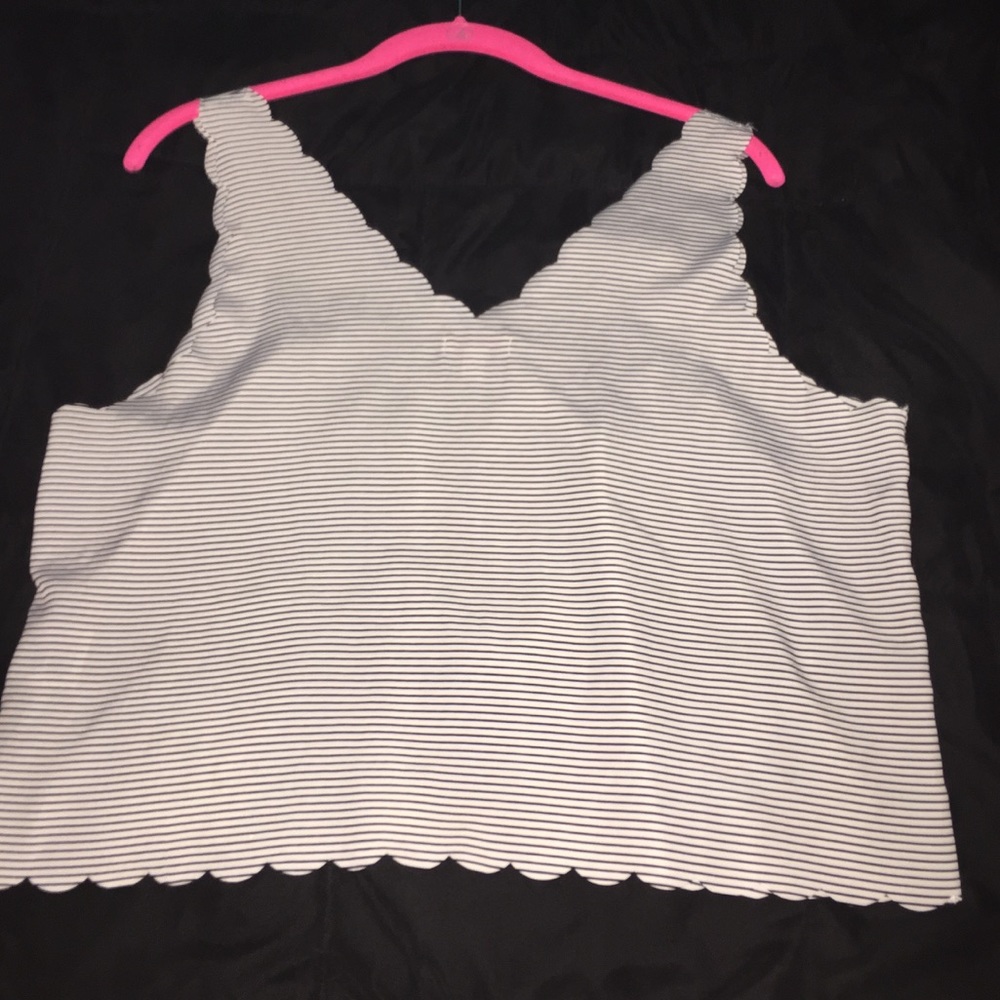 BONGO Stripped crop top